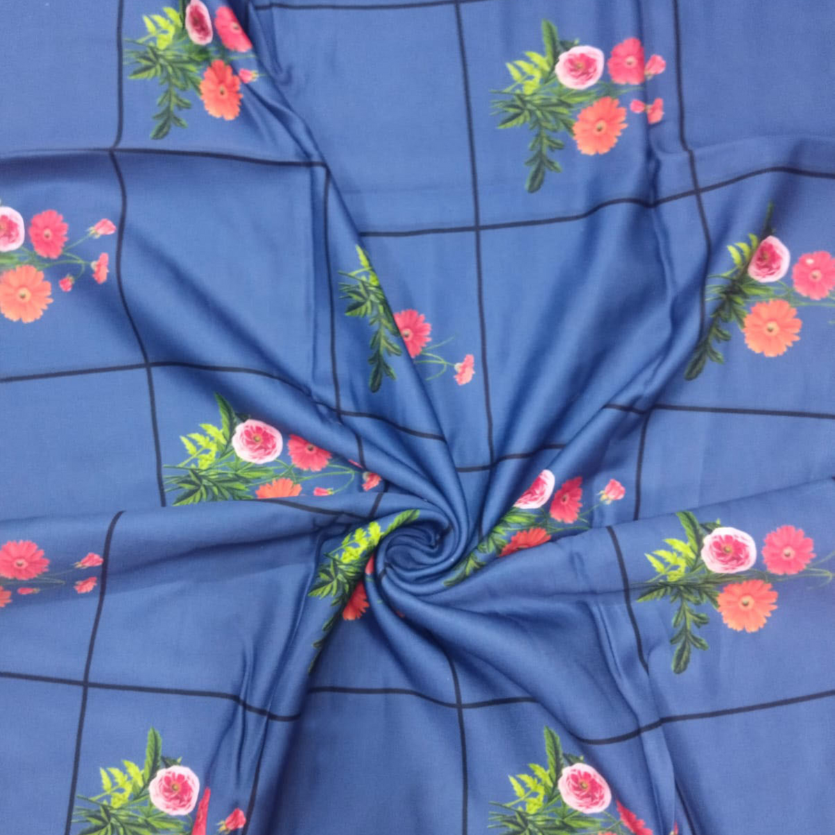 Lively Symmetry Geometric Pattern On Luxurious Linen Fabric Omfabs lively-symmetry-geometric-pattern-on-luxurious-linen-fabric-omfabs