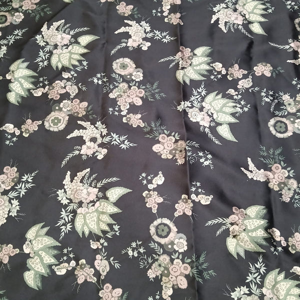 Black Color Small Floral Traditional Sabya Print on Pure Natural Crepe OM SG 112