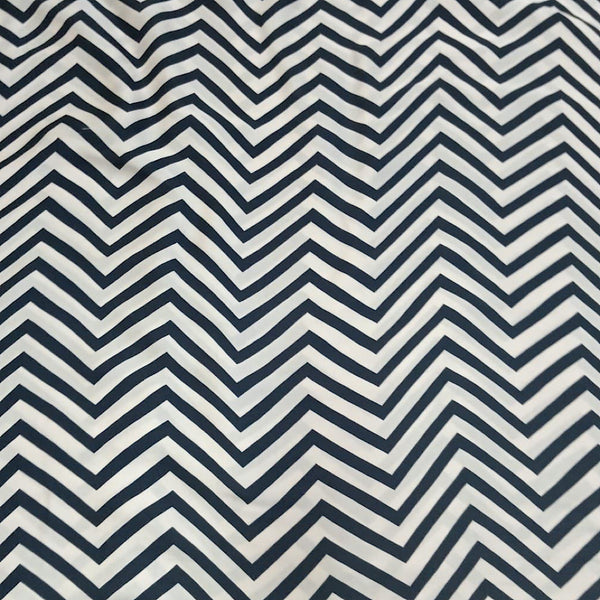 Heena Karan Thin 0.5” Zig Zag Print in Black & Ivory color on Pure Modal Satin